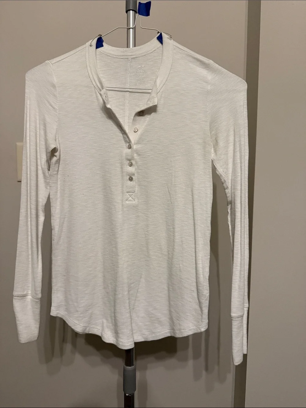 Aerie Women's White Long-Sleeve Henley Top